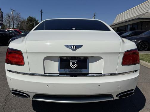 2014 Bentley Flying Spur Base