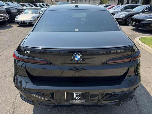 2023 BMW i7 xDrive60
