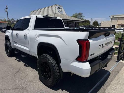 Ice Cap 2024 Toyota Tundra SR5