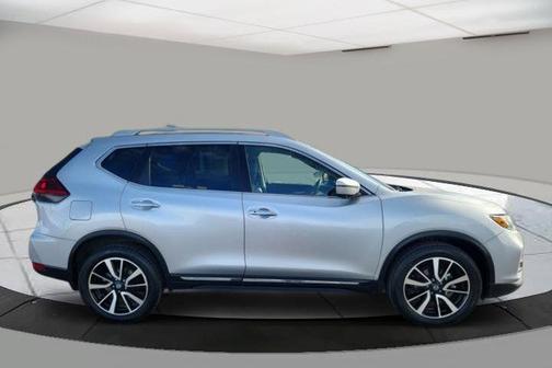2020 Nissan Rogue SL
