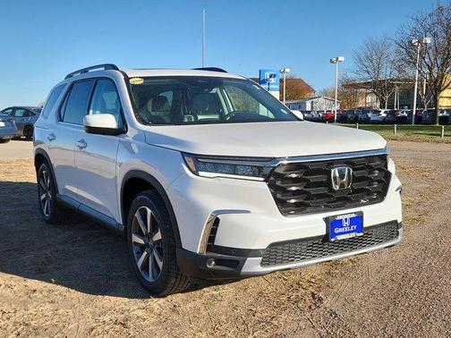 2025 Honda Pilot Touring