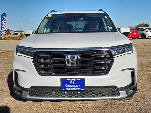 2025 Honda Pilot Touring