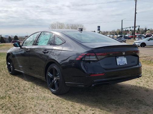 Crystal Black Pearl 2026 Honda Accord Hybrid Sport-L