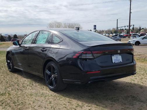 Crystal Black Pearl 2026 Honda Accord Hybrid Sport-L