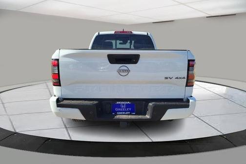2023 Nissan Frontier SV
