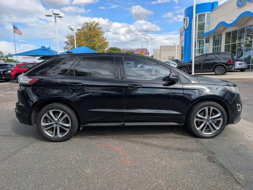 2016 Ford Edge Sport