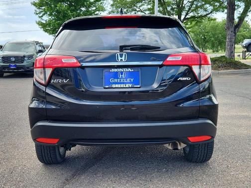 Crystal Black Pearl 2019 Honda HR-V LX