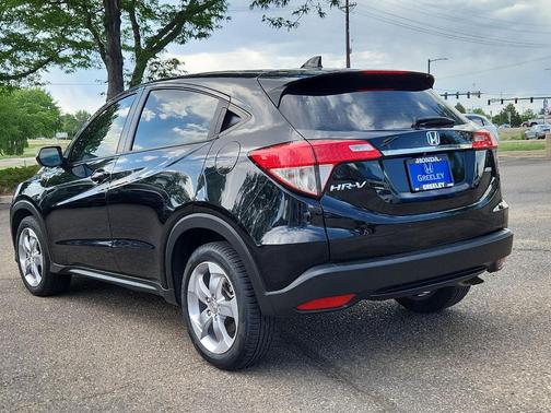 Crystal Black Pearl 2019 Honda HR-V LX