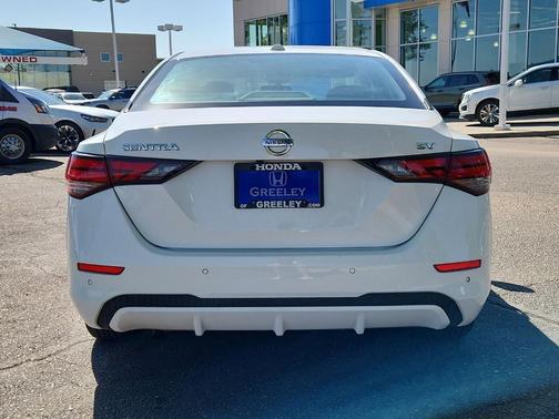 Cloud White 2023 Nissan Sentra SV