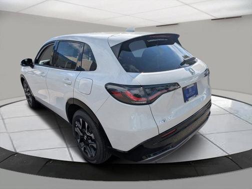 Platinum White Pearl 2026 Honda HR-V EX-L