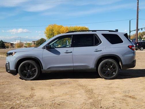 Sonic Gray Pearl 2026 Honda Pilot Black Edition