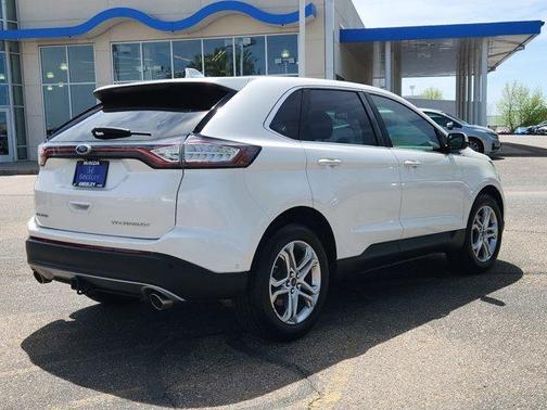 White Platinum Clearcoat Metallic 2017 Ford Edge Titanium