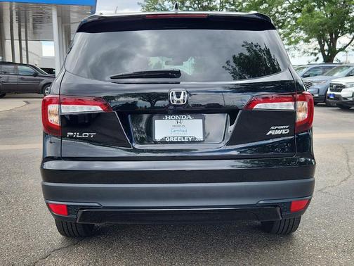 Black 2022 Honda Pilot Sport