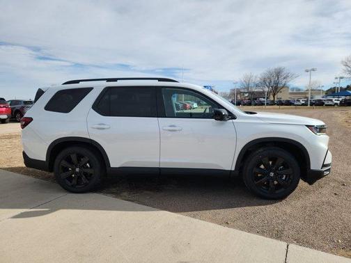 2025 Honda Pilot Black Edition