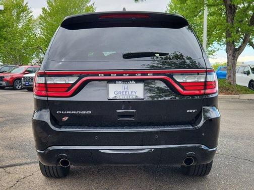 DB Black Crystal Clearcoat 2025 Dodge Durango GT