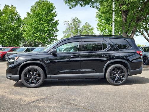 Black 2025 Honda Pilot Black Edition