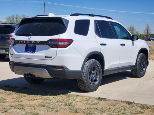 White 2026 Honda Pilot TrailSport