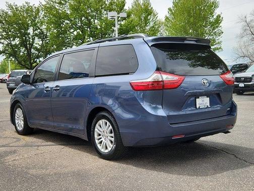 Shoreline Mist 2015 Toyota Sienna XLE