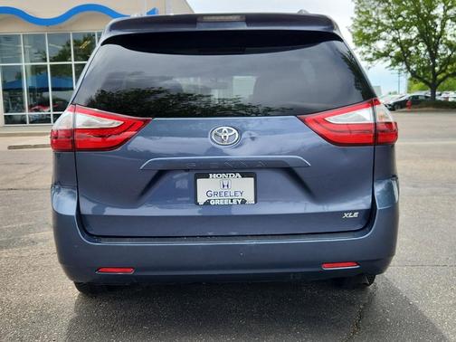 Shoreline Mist 2015 Toyota Sienna XLE