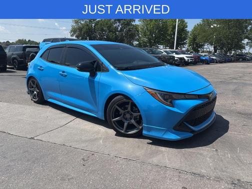 2020 Toyota Corolla Hatchback SE