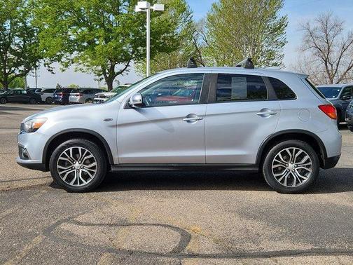 Silver 2017 Mitsubishi Outlander Sport 2.0 ES