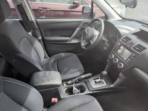 2017 Subaru Forester 2.5i