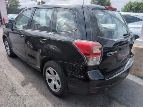 2017 Subaru Forester 2.5i