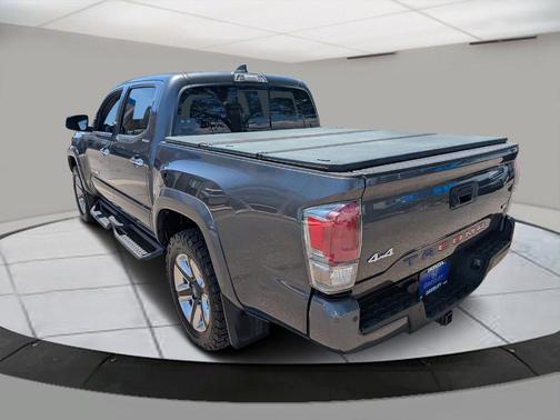 2017 Toyota Tacoma Limited