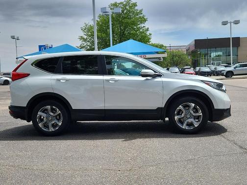 White 2019 Honda CR-V EX-L