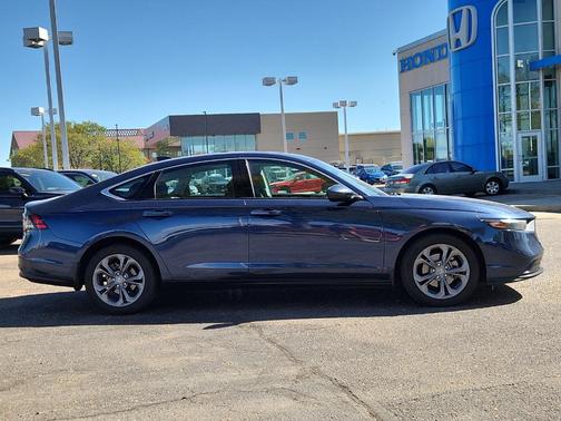 Canyon 2024 Honda Accord EX