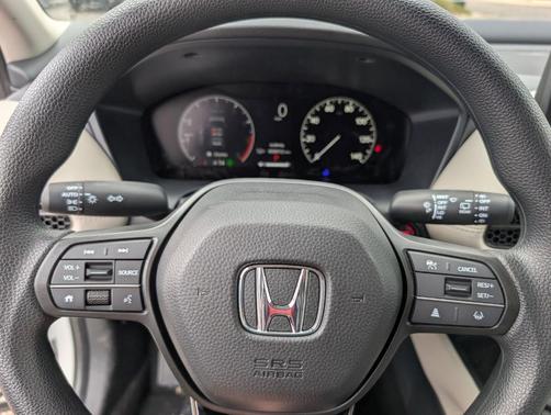 2025 Honda HR-V LX