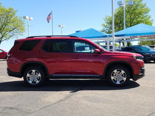 Radiant Red Metallic II 2026 Honda Pilot EX-L
