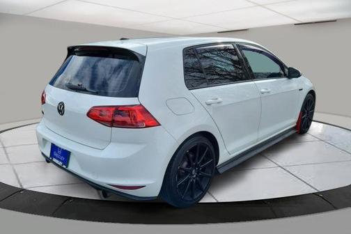 2016 Volkswagen Golf GTI S