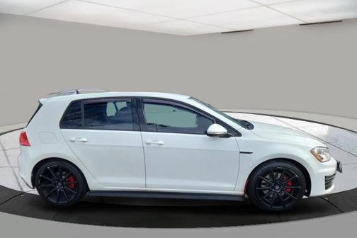 2016 Volkswagen Golf GTI S