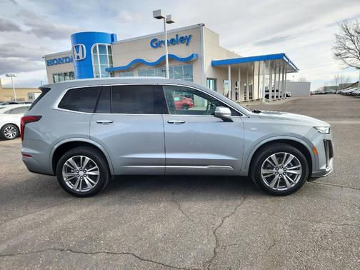 2025 Cadillac XT6 Premium Luxury AWD