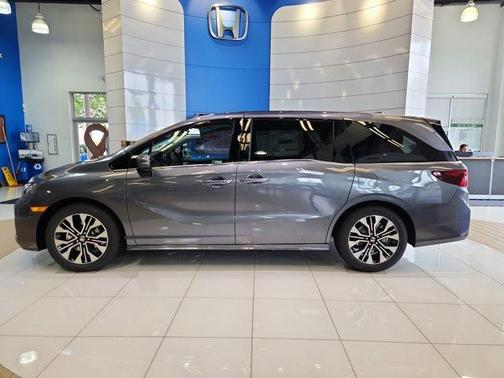Modern Steel Metallic 2026 Honda Odyssey Elite