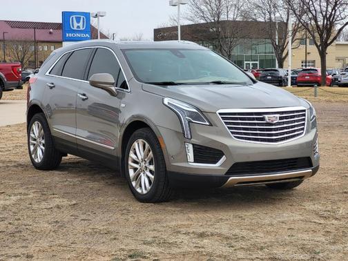 2018 Cadillac XT5 Platinum