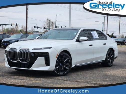 White 2025 BMW 740 i xDrive