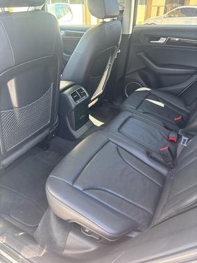 Glacier White 2014 Audi Q5 2.0T Premium Plus