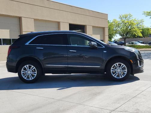 Wilder Metallic 2021 Cadillac XT5 Luxury