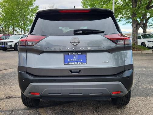Gun Metallic 2023 Nissan Rogue S