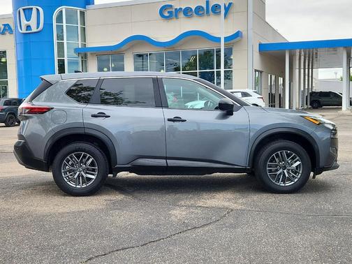 Gun Metallic 2023 Nissan Rogue S