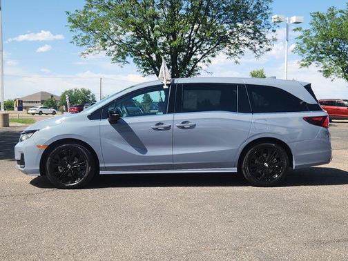 Sonic Gray Pearl 2026 Honda Odyssey Sport-L