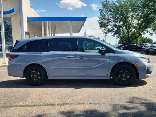 Sonic Gray Pearl 2026 Honda Odyssey Sport-L