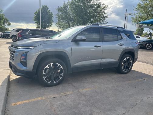Sterling Gray Metallic 2025 Chevrolet Equinox LT