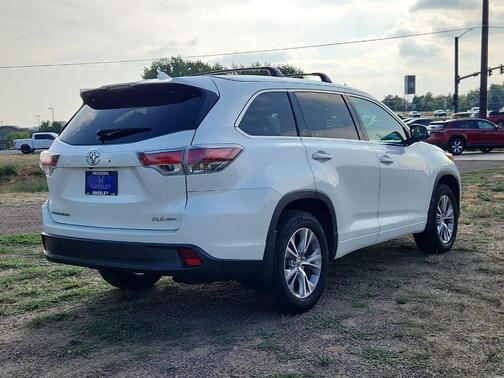 Blizzard Pearl 2015 Toyota Highlander XLE