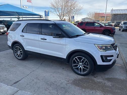 2016 Ford Explorer Sport