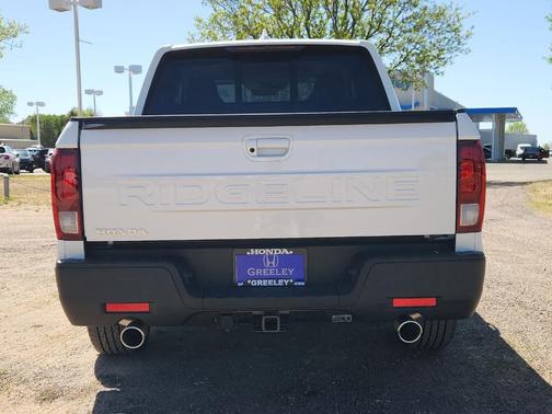 Platinum White Pearl 2026 Honda Ridgeline RTL