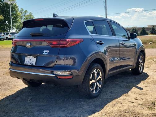 Pacific Blue 2020 Kia Sportage LX