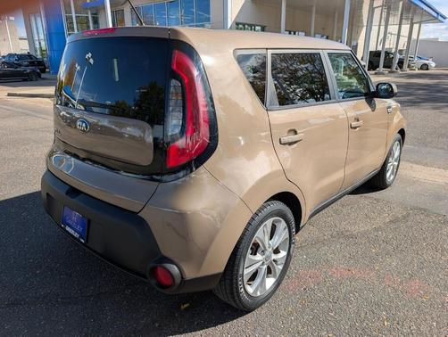 2015 Kia Soul +